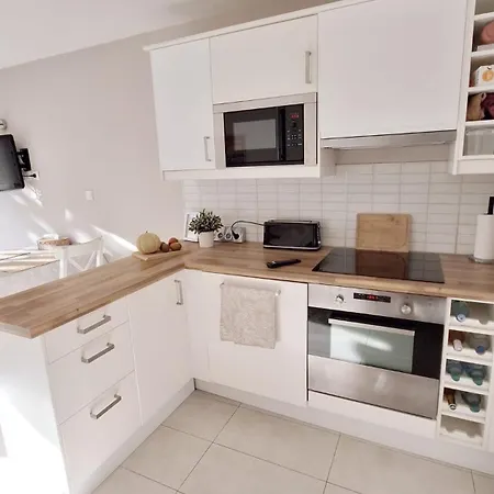 Les Soleillades - T2 Cosy Pour 4 Pers - Piscine, Parking Prive, A 100m De La - Laconciergeriebynina Apartment *